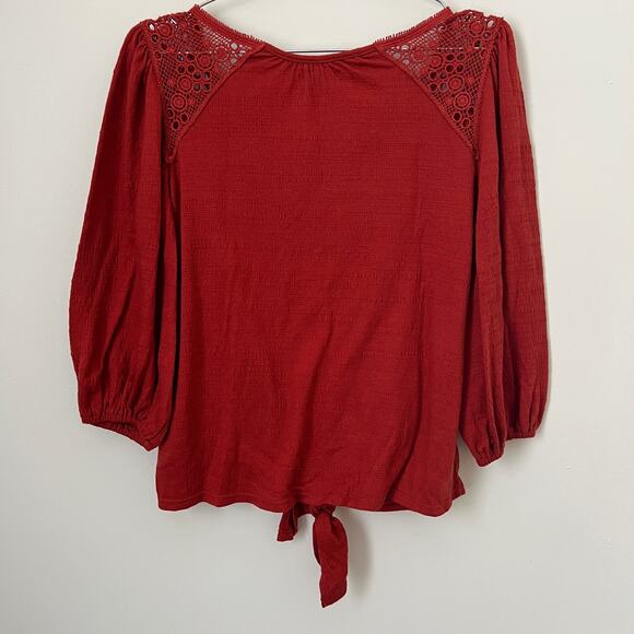 Max Studio Red Lace Trim V Neck Knot Front Knit 3/4 Sleeve Top Size Medium - Picture 2 of 12